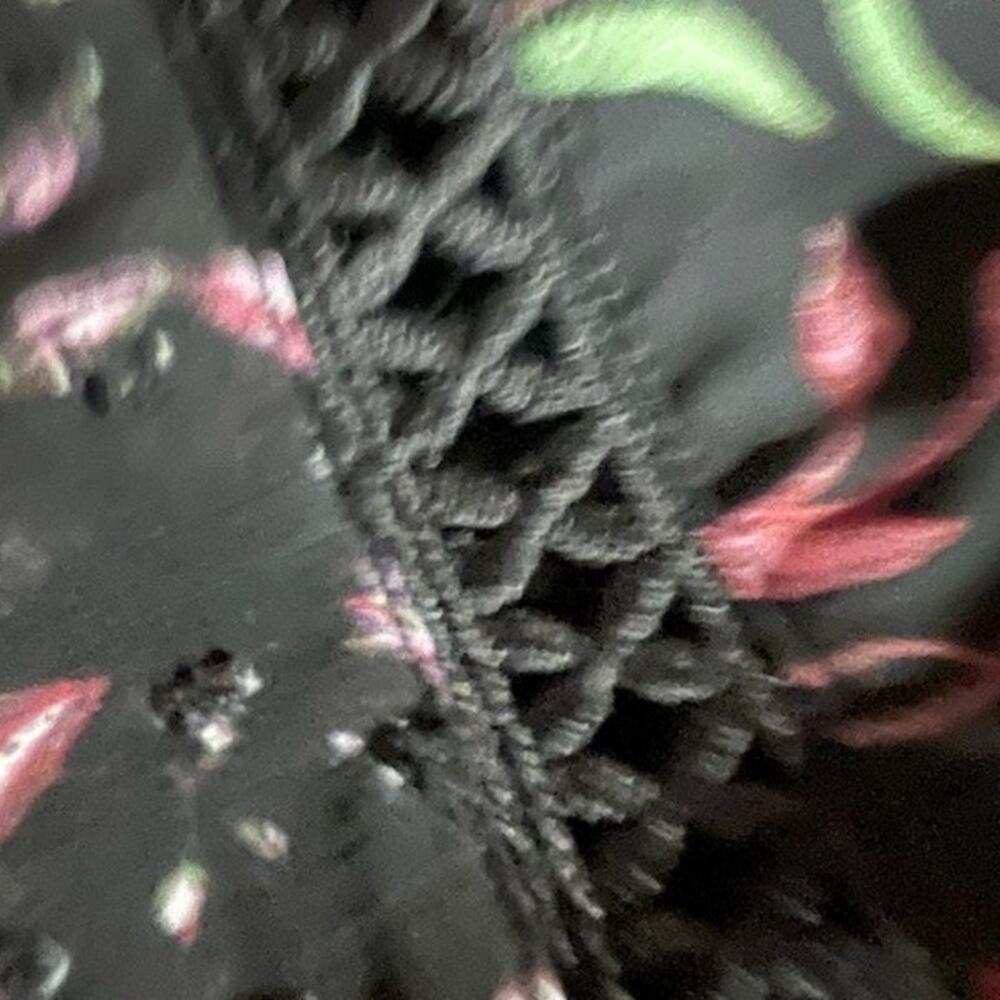 Fever Women’s Blouse -L- Black Floral Flutter Sleeves -Cottagecore Romantic-EUC - Picture 10 of 11